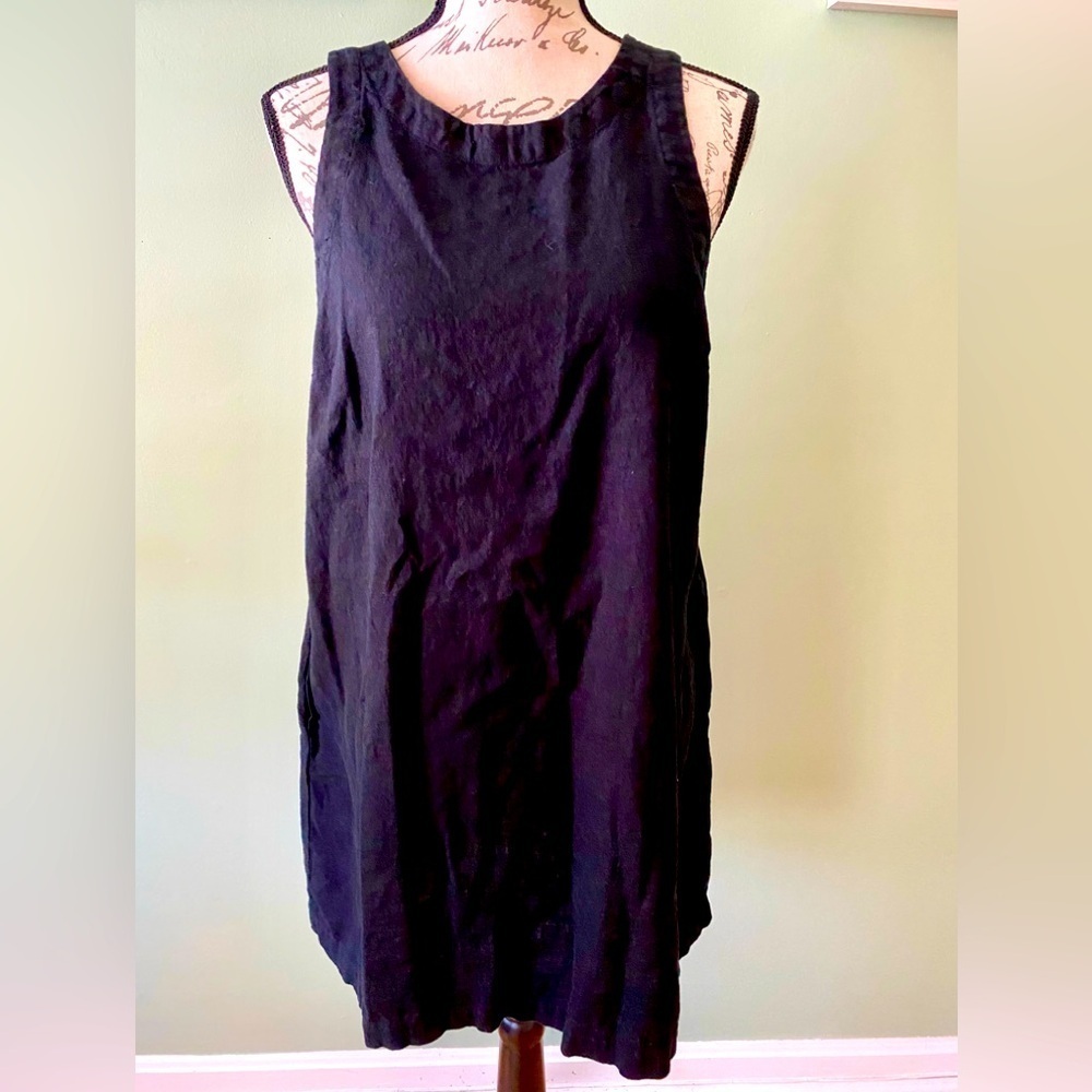 Women’s Chic Black Sleeveless Shift Dress Size Large